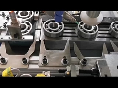 NU2305E LYC roulement à rouleaux ouverts roulements cylindriques en rangée unique avec cage en acier 24 mm